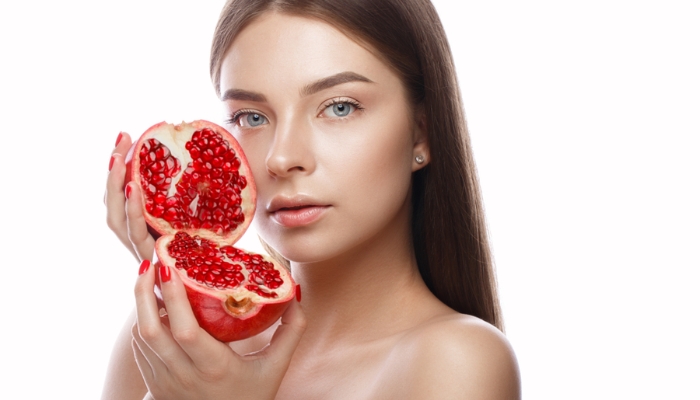 Pomegranate là gì? Có lợi ích gì đối với làn da?