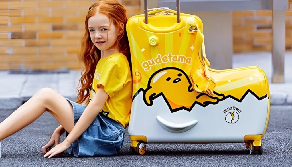 Vali xe đẩy Gudetama có thiết kế thông minh